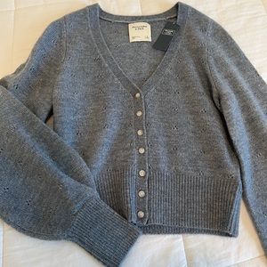 Abercrombie & Fitch Sweater Size Small